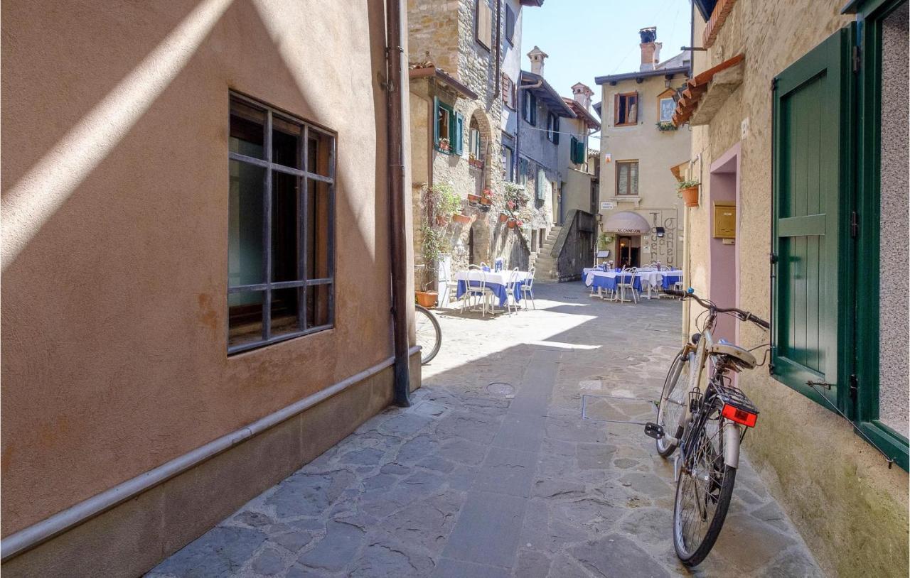 2 Bedroom Cozy Apartment In Grado Bagian luar foto